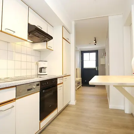 Papillon 18-3 Apartment